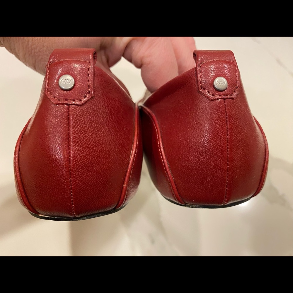 Matt & Nat Shoes - Shanti Ruby Flat - Picture 5 of 7